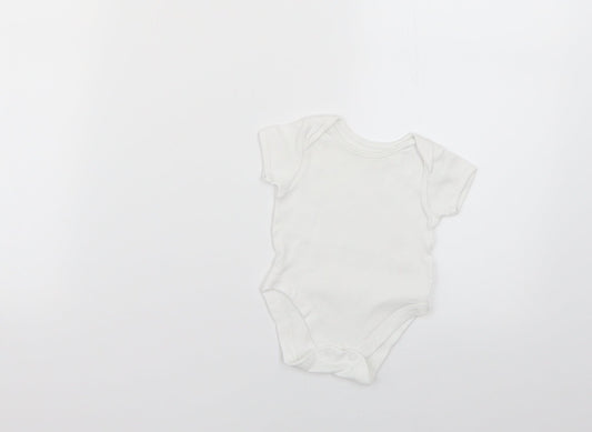 George Baby White   Babygrow One-Piece Size 0-3 Months
