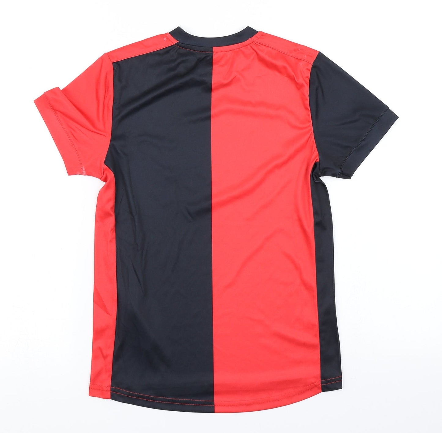 Umbro Boys Red Striped  Basic T-Shirt Size 9 Years