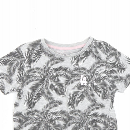 Close-up detail of Matalan girls’ grey floral basic t-shirt, size 6, years