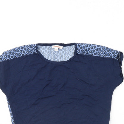 Close-up detail of Blue Zoo girls’ blue basic t-shirt, size 7, years