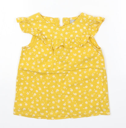 Additional front view of Primark boys’ yellow a-line, size 24, months