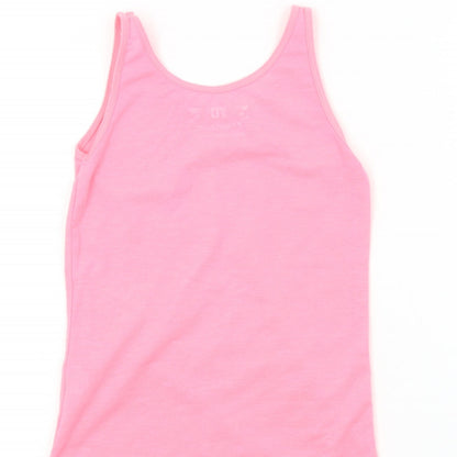 Brand and care label for YD girls’ pink colourblock basic t-shirt, size 7-8, years
