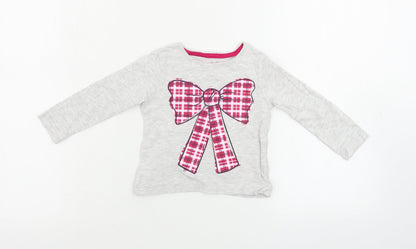 Additional front view of Young Dimension girls’ grey basic t-shirt, size 9-12, months