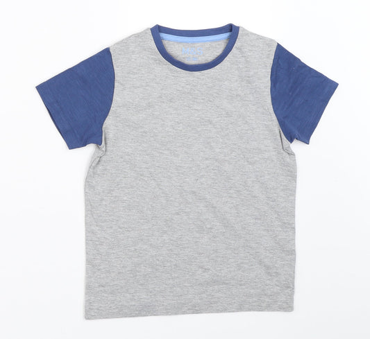 Marks and Spencer Boys Grey   Basic T-Shirt Size 5-6 Years