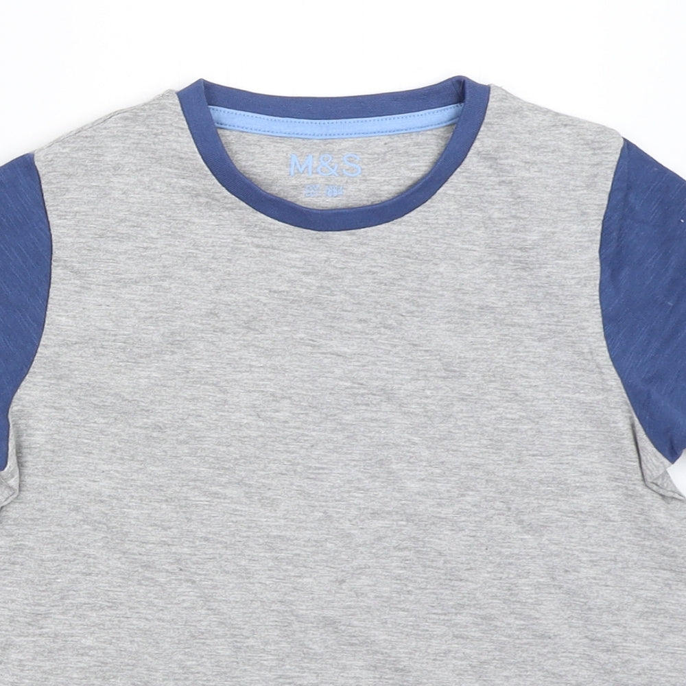 Marks and Spencer Boys Grey   Basic T-Shirt Size 5-6 Years