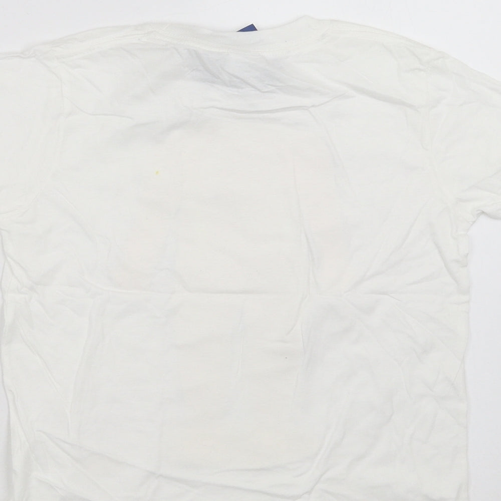 Gildan Boys White   Basic T-Shirt Size 5-6 Years  - lifeguard