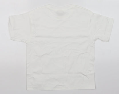 Back view of JERZEES girls’ white basic t-shirt, size 7-8, years