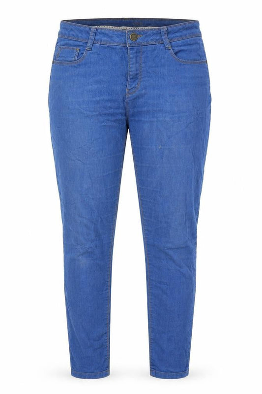 Front view of Denim & Co. women’s blue denim skinny jeans, size UK 12, 29-inch leg