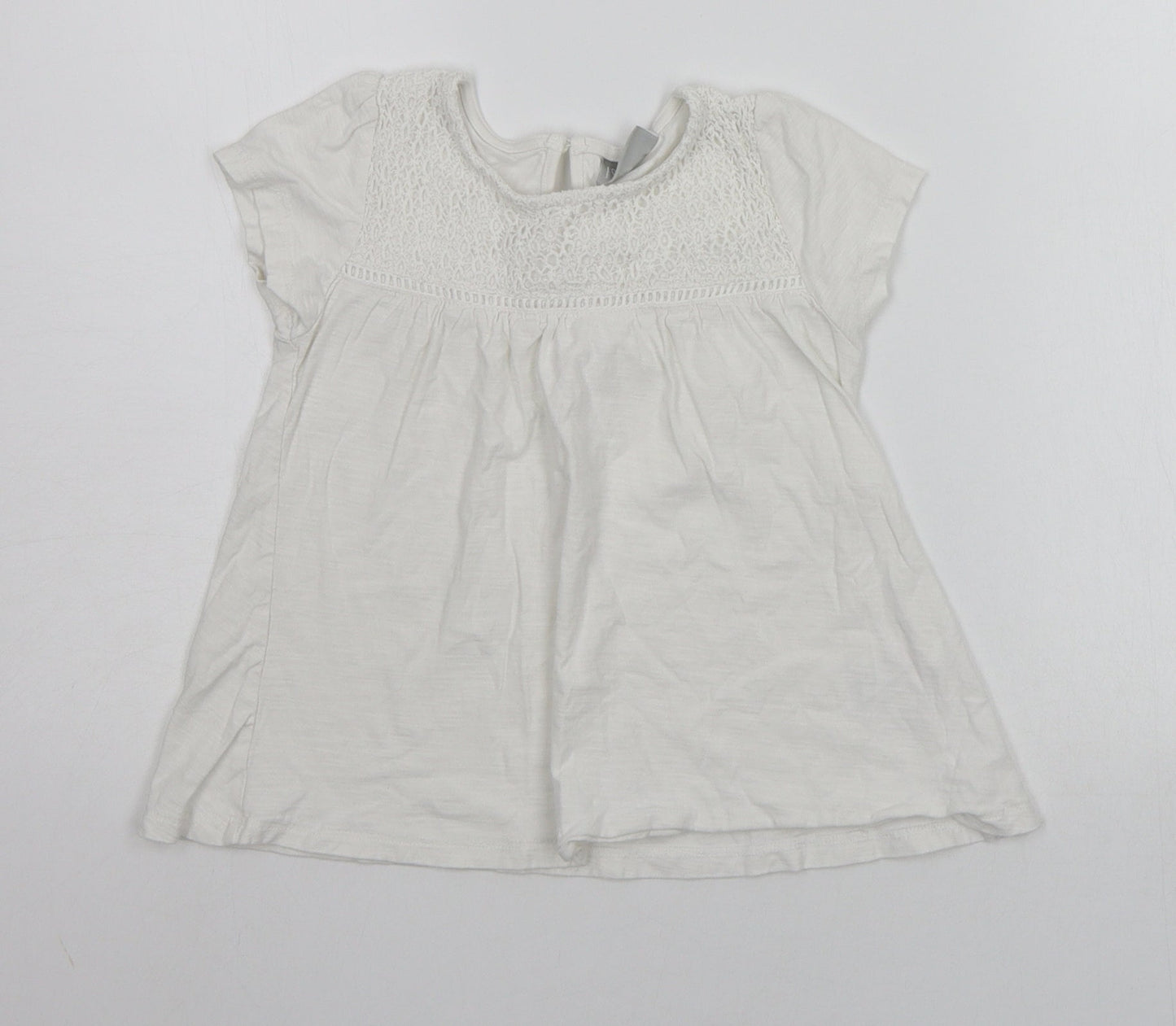 Matalan Girls White   Basic T-Shirt Size 6 Years
