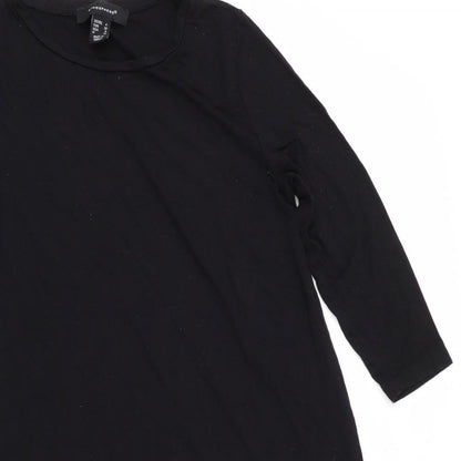 Close-up detail of Atmosphere women’s black a-line, size UK 4
