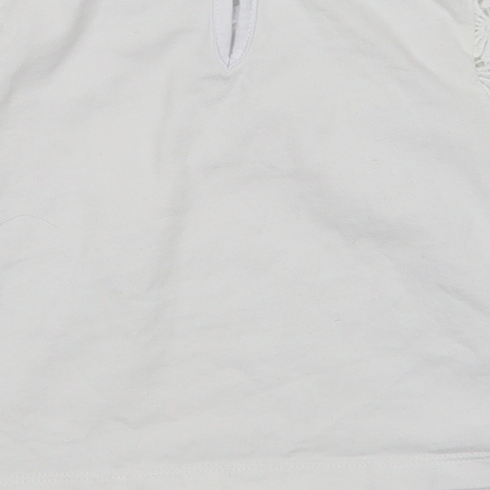 TU Girls White Floral  Basic T-Shirt Size 6 Years