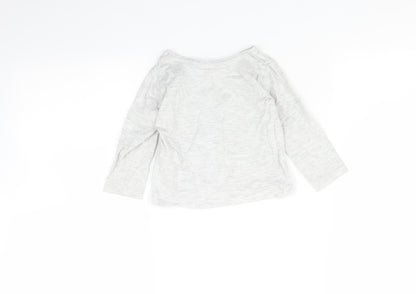 Back view of Primark Baby Grey Basic T-Shirt, size 9-12, Months - Butterfly