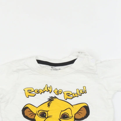 Close-up detail of Primark Baby White Basic T-Shirt, size 6-9, Months - Simba