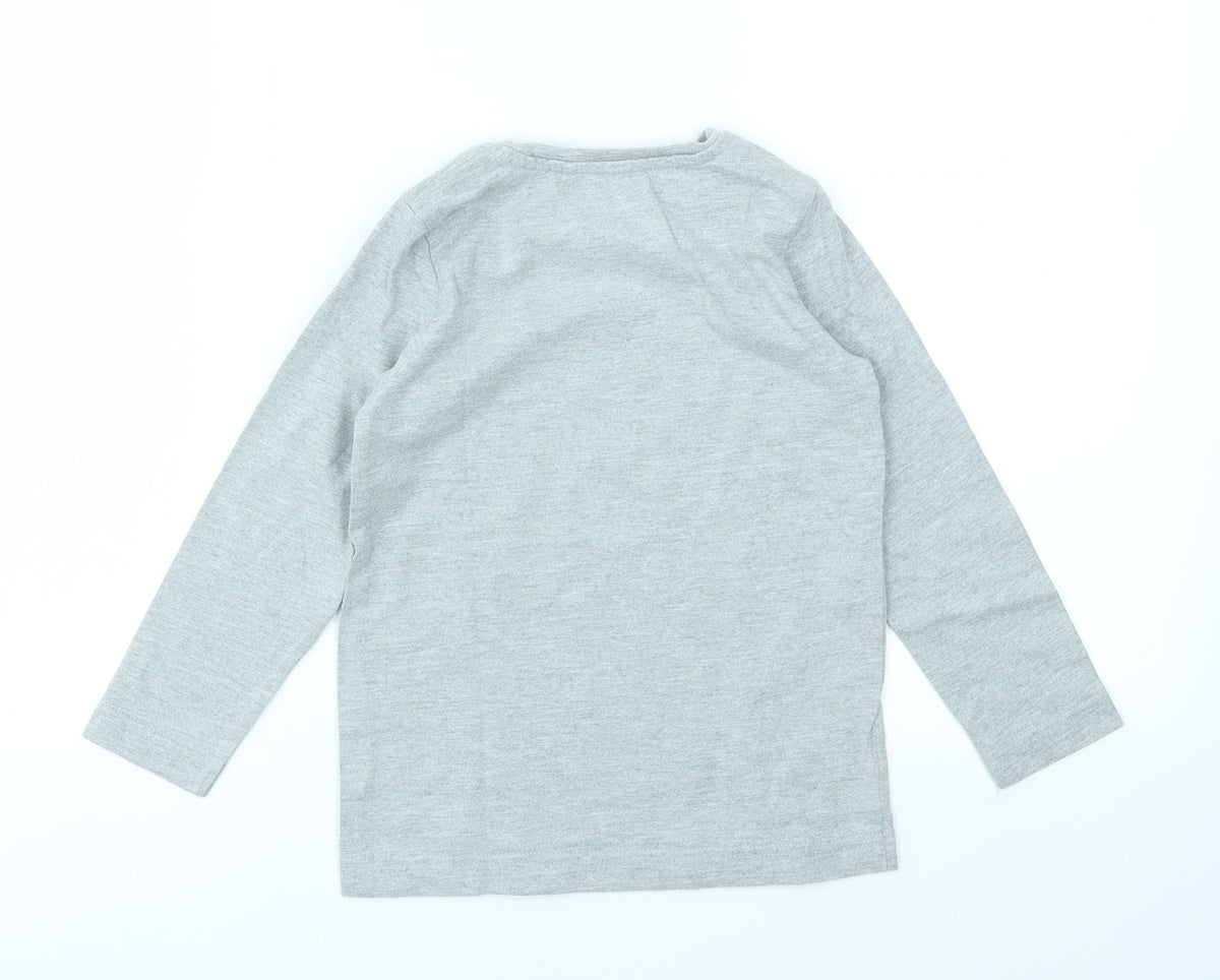 Back view of earthchild girls’ grey basic t-shirt, size 4-5, years