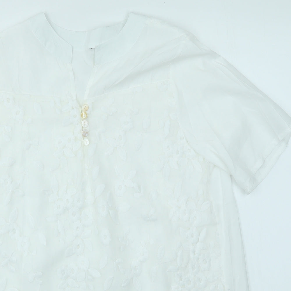 Preworn Womens White   Basic Blouse Size L