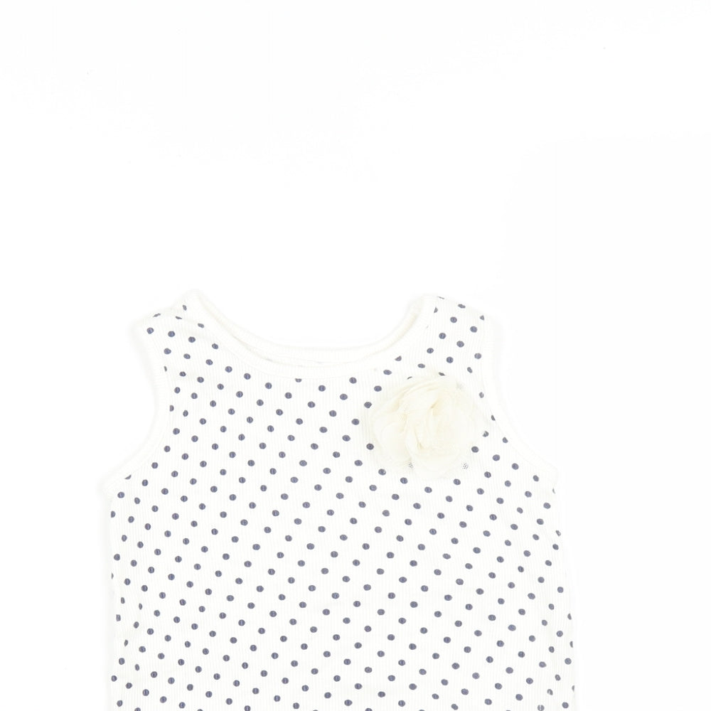 Matalan Girls White Spotted  Basic T-Shirt Size 3-4 Years