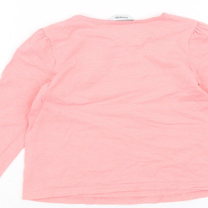 Brand and care label for George girls’ pink basic t-shirt, size 3-4, years
