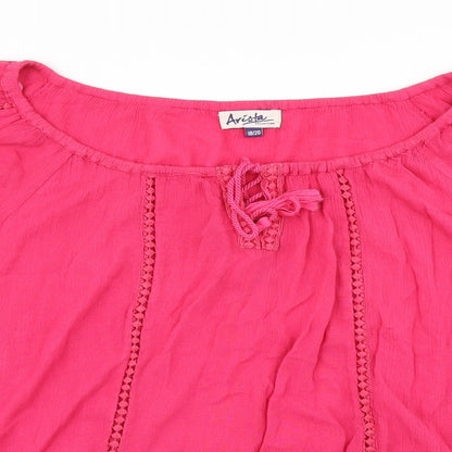 Close-up detail of Arista women’s pink basic blouse, size UK 18