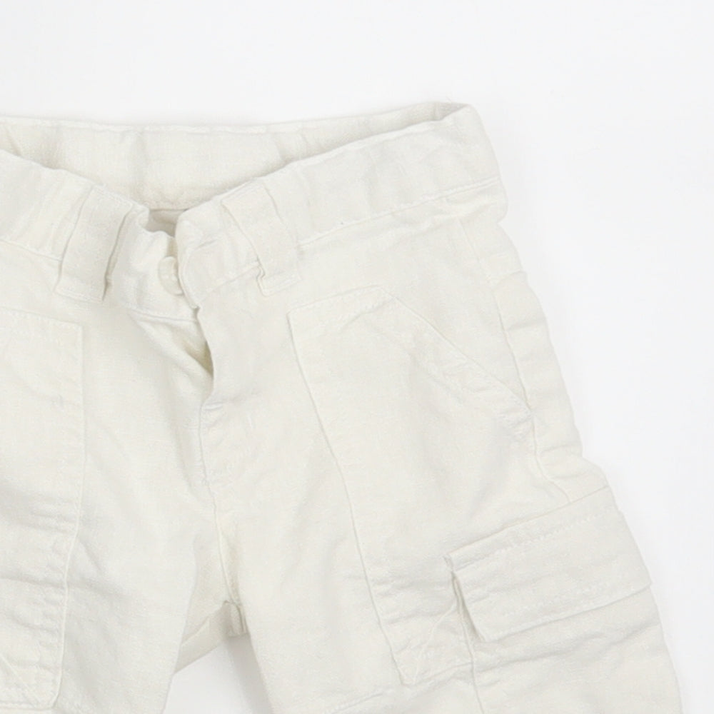 Mila Blue Baby White   Cropped Trousers Size 3-6 Months  - Waist 16in; Inside  leg 7in