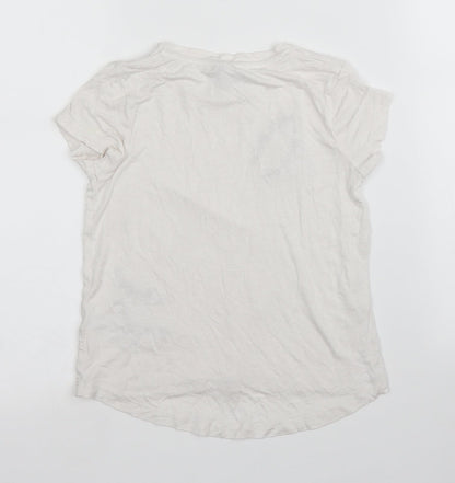 Back view of Tu girls’ white basic t-shirt, size 5, years