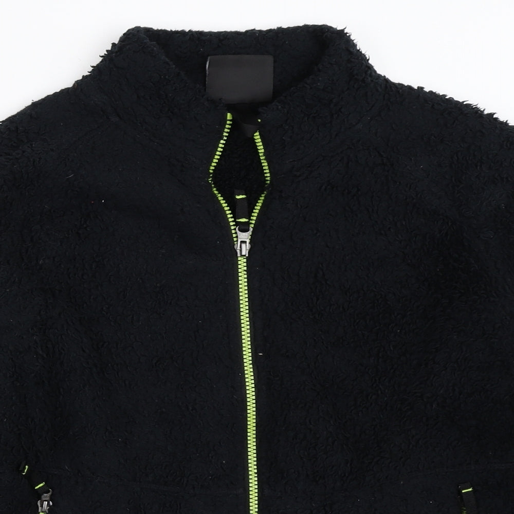 Close-up detail of TOG24 boys’ black jacket, size 11-12, years