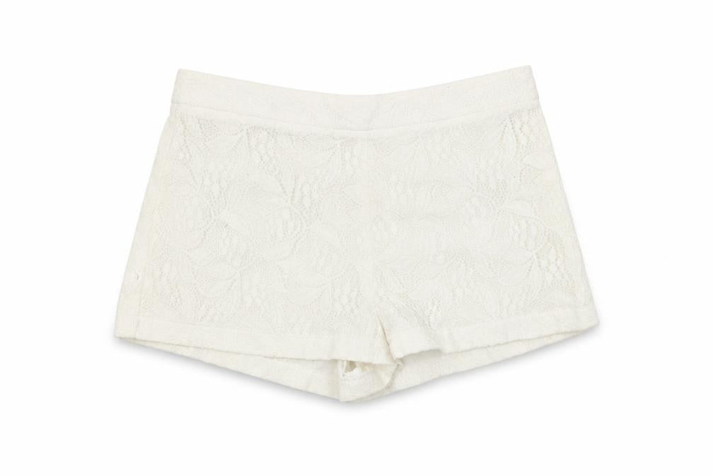 Preworn Womens White   Cut-Off Shorts Size 8