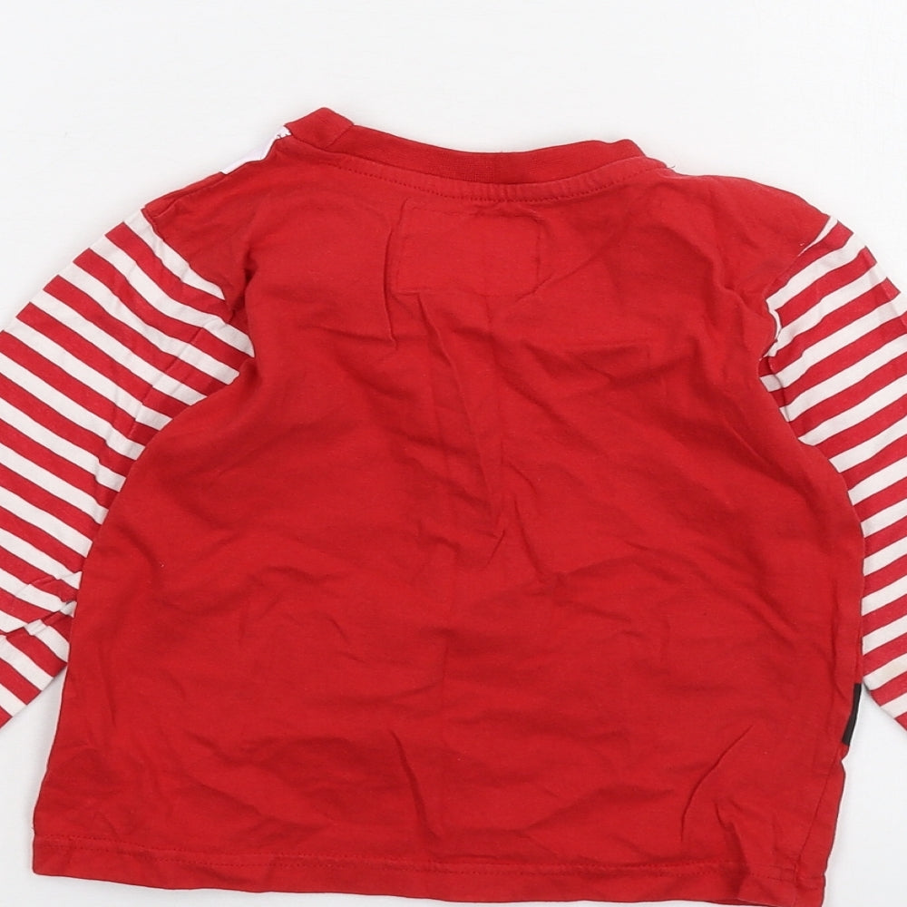 Preworn Girls Red Striped  Basic T-Shirt Size 5-6 Years