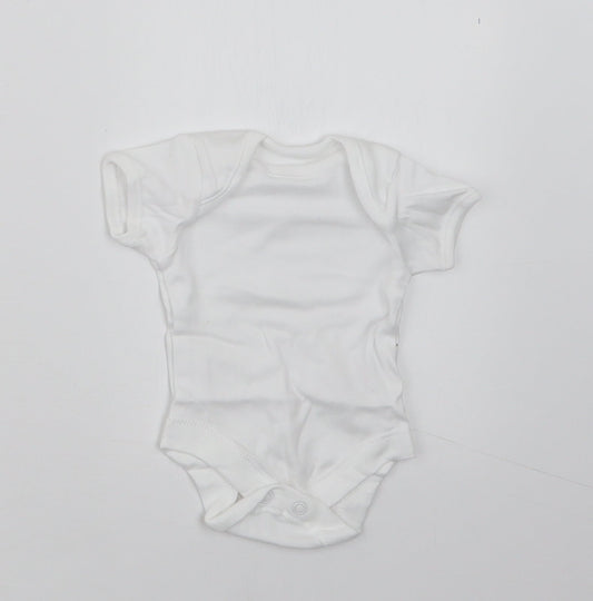 George Baby White   Babygrow One-Piece Size Newborn