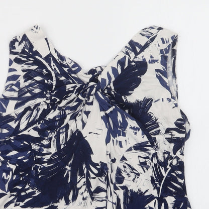 Close-up detail of Soon women’s blue geometric basic button-up, size UK 12