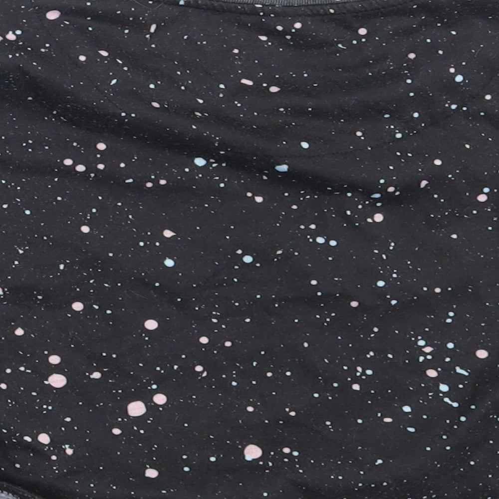 Brand and care label for Closure girls’ black spotted basic t-shirt, size 12-13, years