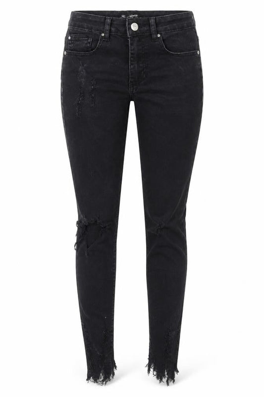 Front view of Missguided women’s black skinny jeans, size UK 8, 28-inch leg