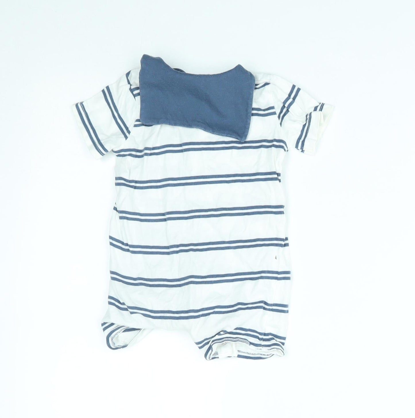 F&F Baby White Striped  Babygrow One-Piece Size 6-9 Months  - small cape