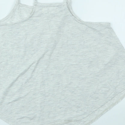 Brand and care label for H&M girls’ grey basic t-shirt, size 9-10, years