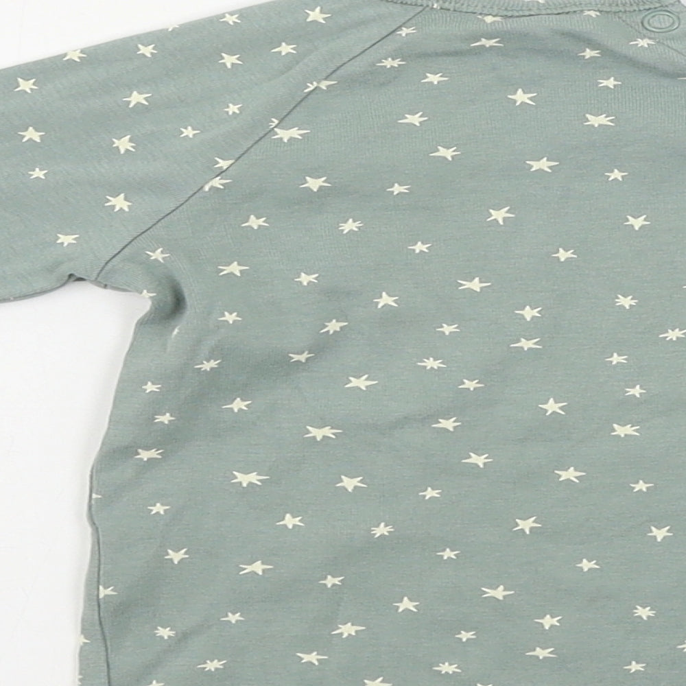 H&M  Girls Green   Basic T-Shirt Size 2 Years  - star pattern