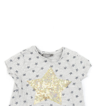 Close-up detail of Primark Baby Grey Basic T-Shirt, size 18-24, Months - Star print