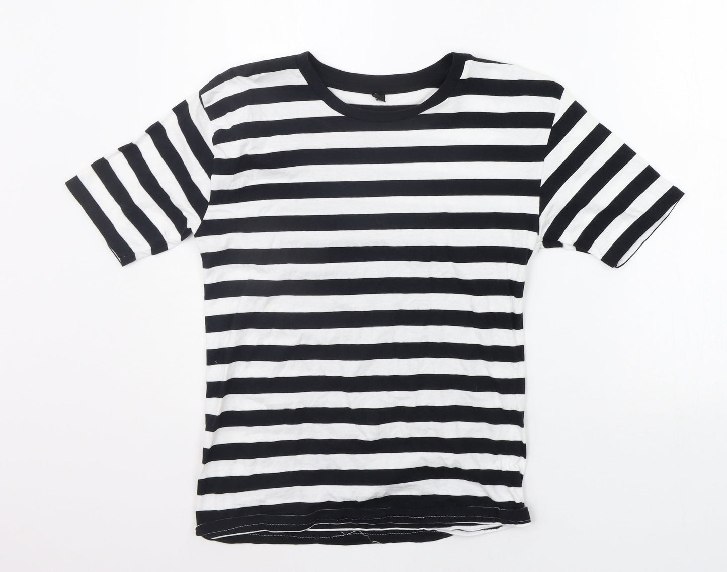 Preworn Womens Black Striped  Basic T-Shirt Size S