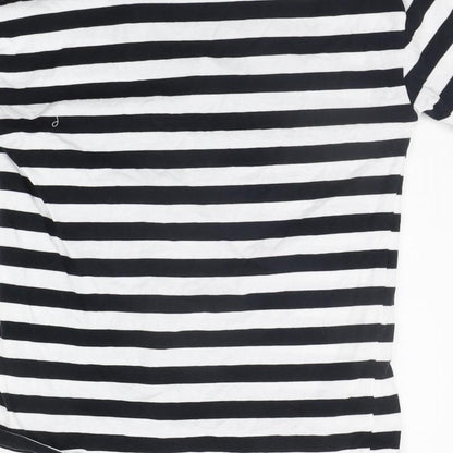 Preworn Womens Black Striped  Basic T-Shirt Size S