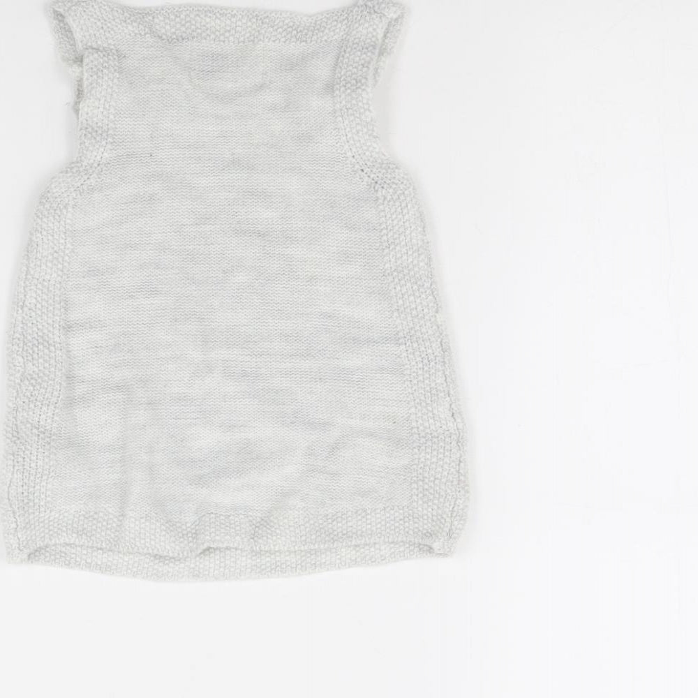 Brand and care label for F&F girls’ grey jumper dress, size 9-12, months