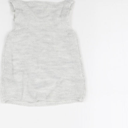 Brand and care label for F&F girls’ grey jumper dress, size 9-12, months