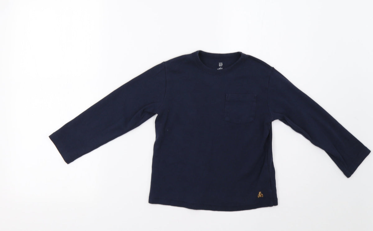 Additional front view of Gap girls’ blue basic t-shirt, size 5, years