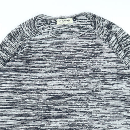 Close-up detail of Orignals men’s blue pullover sweatshirt, size M