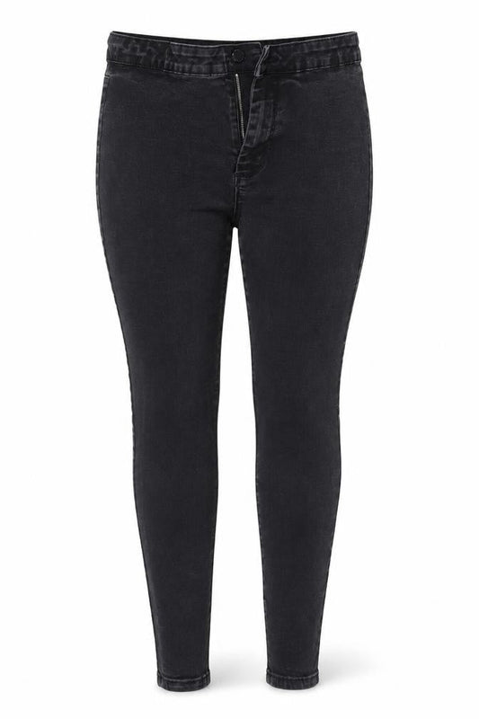 Front view of Denim & Co. women’s black skinny jeans, size UK 14, 26-inch leg
