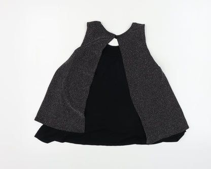 Back view of F&F girls’ grey basic tank, size 10-11, years
