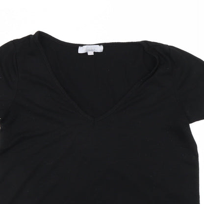 Close-up detail of Red Herring women’s black basic t-shirt, size UK 8