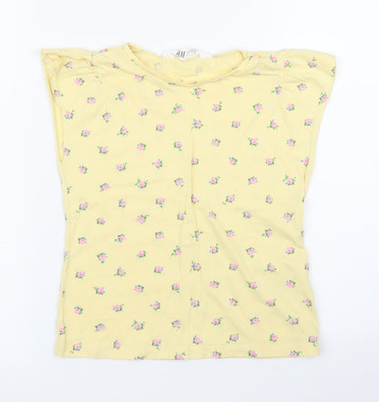 Additional front view of H&M girls’ yellow floral basic t-shirt, size 7, years