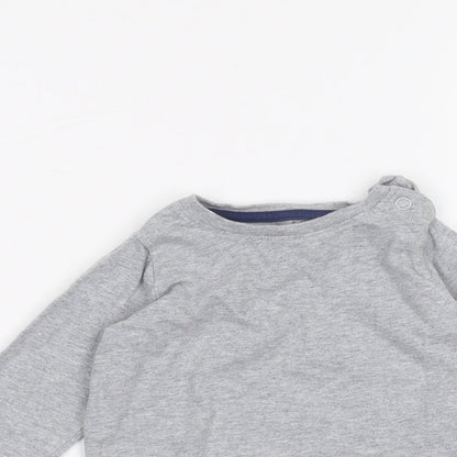 Close-up detail of Baby Boden Baby Grey Basic T-Shirt, size 3-6, Months