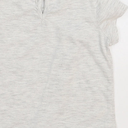 Brand and care label for 7 For All Mankind girls’ grey basic t-shirt, size 18-24, months