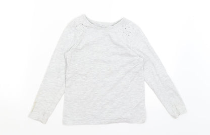 Front view of George girls’ grey basic t-shirt, size 6-7, years