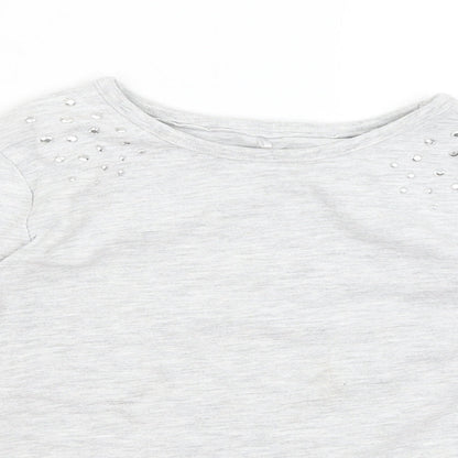 Close-up detail of George girls’ grey basic t-shirt, size 6-7, years
