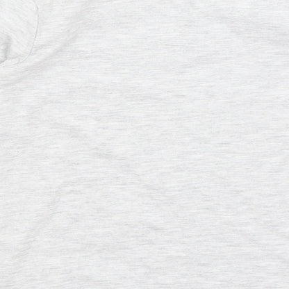 Brand and care label for George girls’ grey basic t-shirt, size 6-7, years
